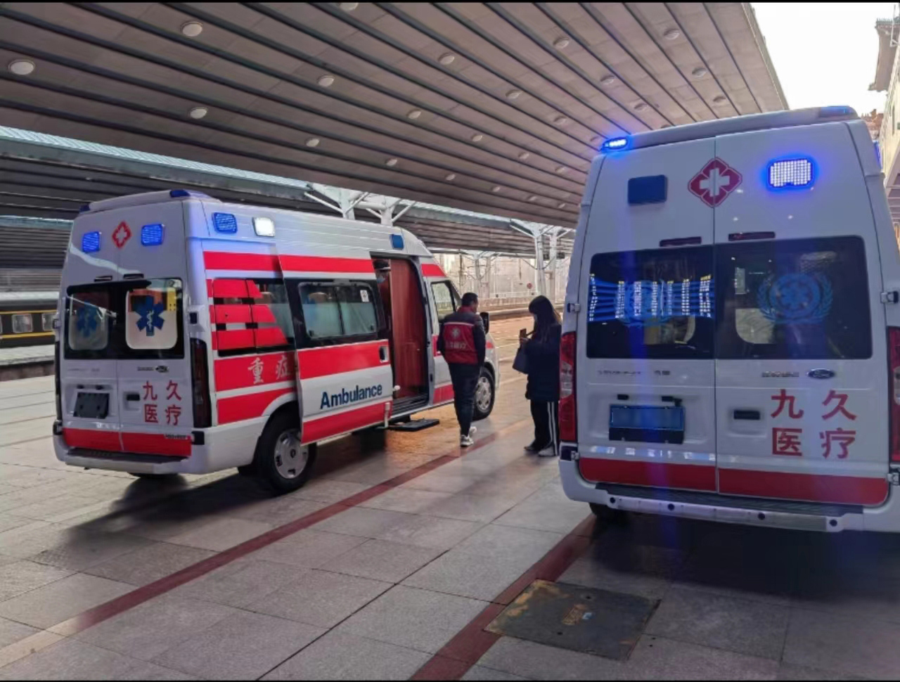 喀喇沁左翼蒙古族自治县救护车长途转运